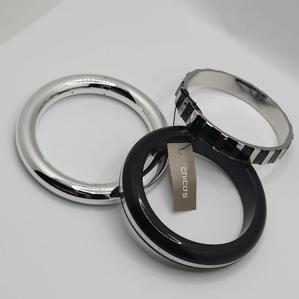 Bold Sculptural Bangle Bracelet Set 3‎ Piece Black Silver Tone Enamel Chicos MCM